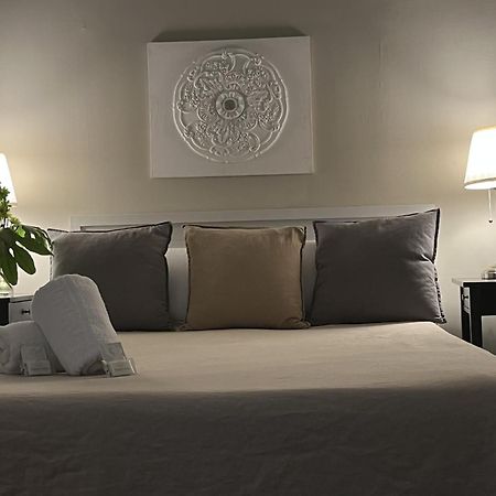 El Hostall Madrid Ngoại thất bức ảnh