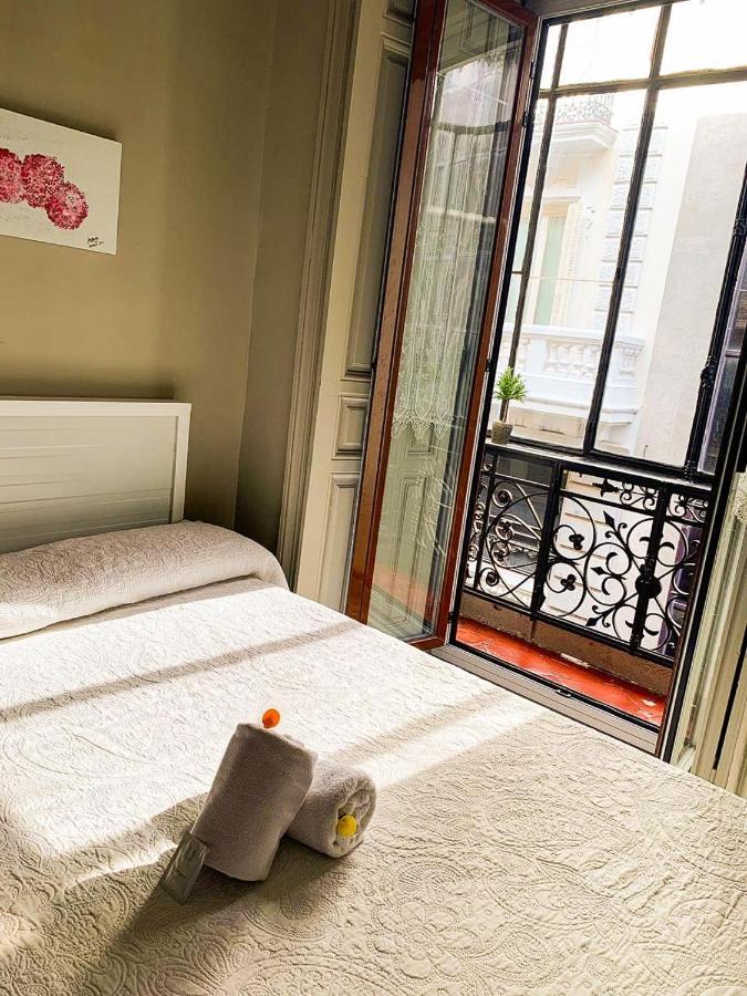 El Hostall Madrid Ngoại thất bức ảnh