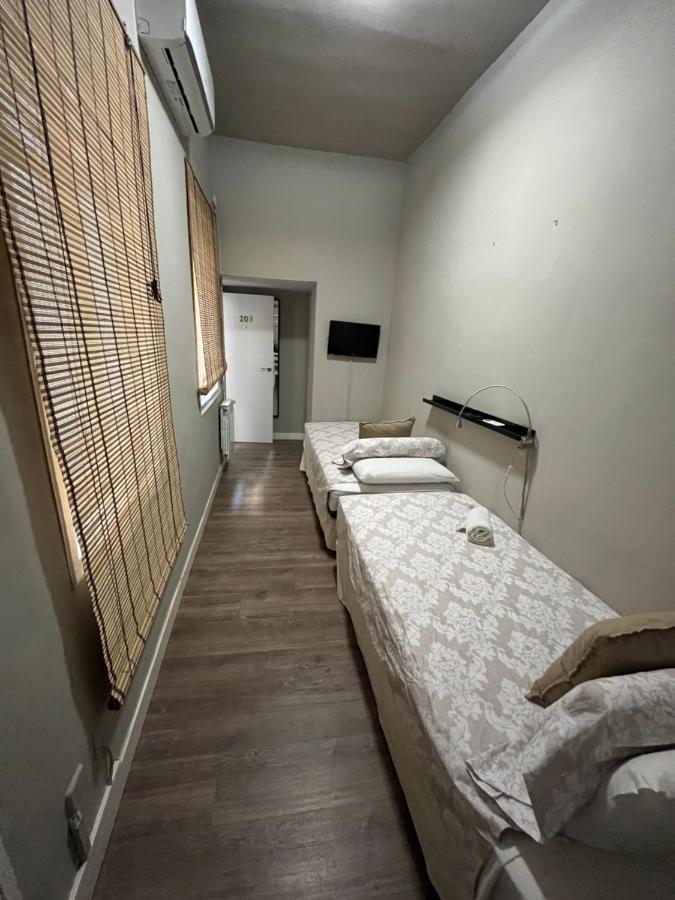 El Hostall Madrid Ngoại thất bức ảnh