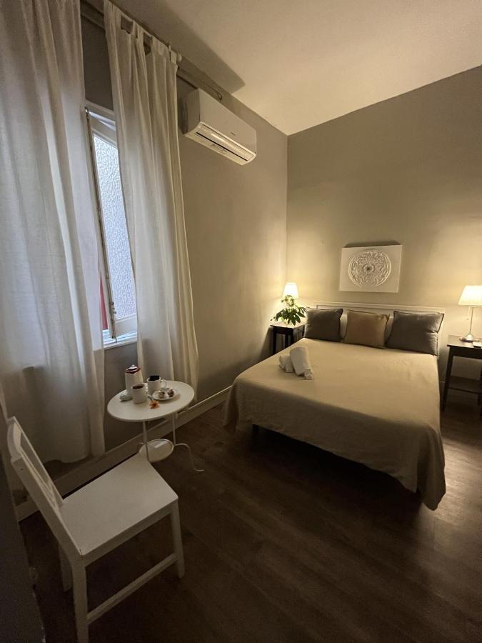 El Hostall Madrid Ngoại thất bức ảnh