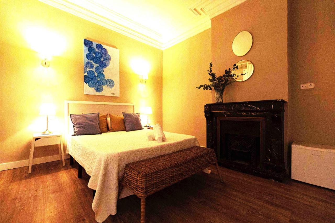 El Hostall Madrid Ngoại thất bức ảnh