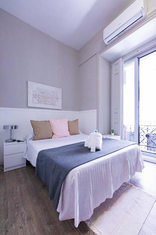 El Hostall Madrid Ngoại thất bức ảnh